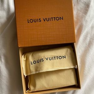 Louis Vuitton Wallet!!